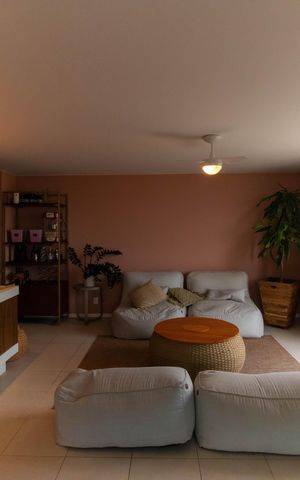Apartamento à venda com 202m², 3 quartos e 3 vagas Apartamento à venda com 202m², 3 quartos e 3 vagasSala