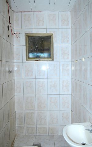 Casa à venda com 63m², 1 quarto e sem vagaBanheiro