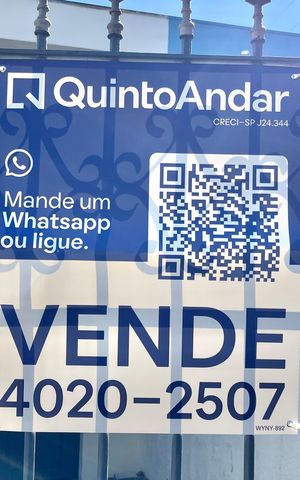 Casa à venda com 350m², 3 quartos e 2 vagas Casa à venda com 350m², 3 quartos e 2 vagasPlaquinha