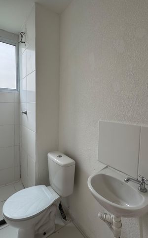Apartamento à venda com 42m², 2 quartos e sem vaga Apartamento à venda com 42m², 2 quartos e sem vagaBanheiro