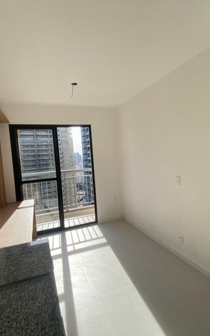 Studio à venda com 29m², 1 quarto e sem vaga Studio à venda com 29m², 1 quarto e sem vagaSala