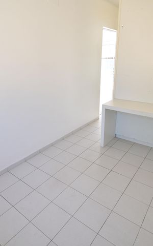 Casa de condomínio à venda com 62m², 1 quarto e 2 vagasQuarto