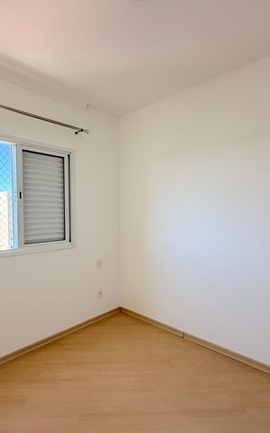 Apartamento à venda com 118m², 4 quartos e 3 vagasQuarto 2