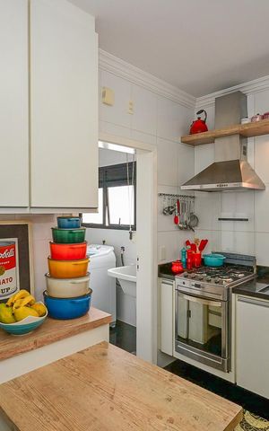 Apartamento à venda com 156m², 3 quartos e 3 vagasCozinha