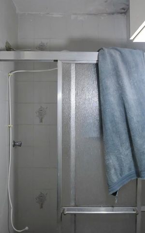 Casa à venda com 270m², 4 quartos e 2 vagasBanheiro da suíte