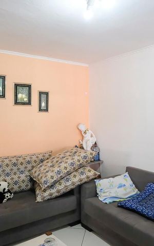 Casa à venda com 270m², 4 quartos e 2 vagasSala