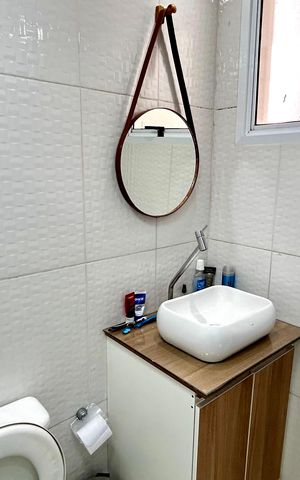 Apartamento à venda com 47m², 2 quartos e 1 vaga Apartamento à venda com 47m², 2 quartos e 1 vagaBanheiro