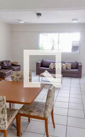Apartamento à venda com 47m², 2 quartos e 1 vaga Apartamento à venda com 47m², 2 quartos e 1 vagaÁrea comum - Salão de festas