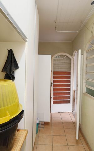 Casa à venda com 505m², 6 quartos e 2 vagasÁrea de Serviço