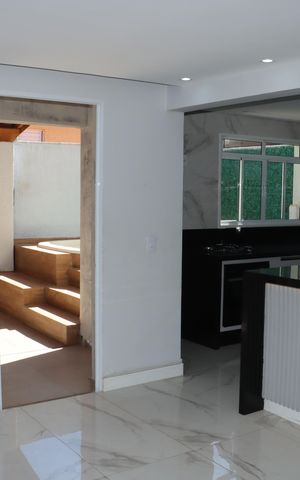 Casa de condomínio para alugar com 140m², 4 quartos e 3 vagasCozinha