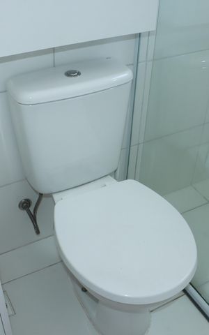 Casa de condomínio para alugar com 140m², 4 quartos e 3 vagasBanheiro