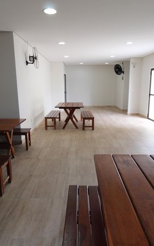 Apartamento para alugar com 70m², 2 quartos e 1 vagaÁrea comum - Salão de Festas