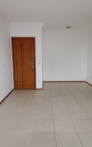 Apartamento para alugar com 70m², 2 quartos e 1 vagaSala