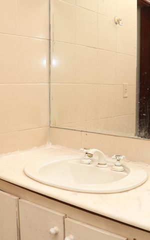 Casa à venda com 432m², 3 quartos e 3 vagasBanheiro da Suíte 1