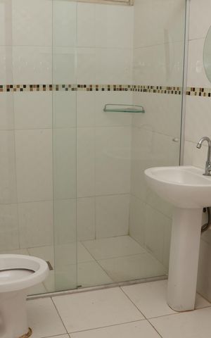 Casa à venda com 432m², 3 quartos e 3 vagasBanheiro do corredor