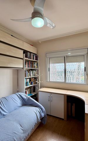 Apartamento à venda com 130m², 3 quartos e 2 vagas Apartamento à venda com 130m², 3 quartos e 2 vagasSuíte 1