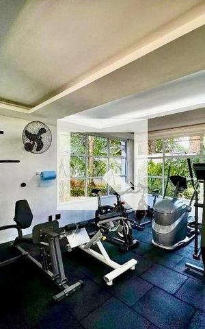 Apartamento à venda com 130m², 3 quartos e 2 vagas Apartamento à venda com 130m², 3 quartos e 2 vagasAcademia