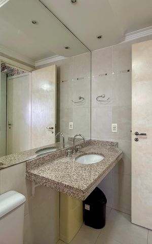 Apartamento à venda com 130m², 3 quartos e 2 vagas Apartamento à venda com 130m², 3 quartos e 2 vagasBanheiro Suíte 3