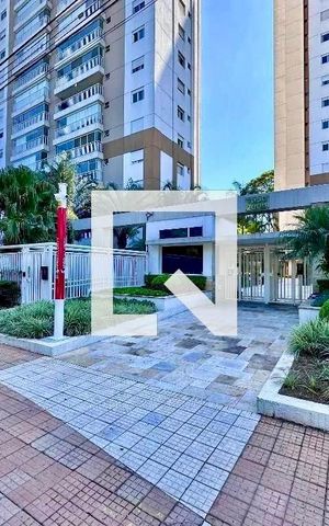 Apartamento à venda com 130m², 3 quartos e 2 vagas Apartamento à venda com 130m², 3 quartos e 2 vagasFachada