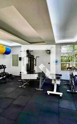Apartamento à venda com 130m², 3 quartos e 2 vagas Apartamento à venda com 130m², 3 quartos e 2 vagasAcademia