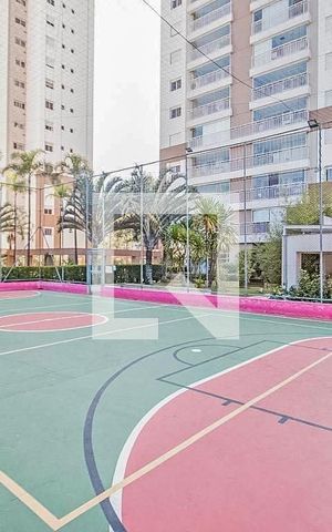 Apartamento à venda com 130m², 3 quartos e 2 vagas Apartamento à venda com 130m², 3 quartos e 2 vagasQuadra