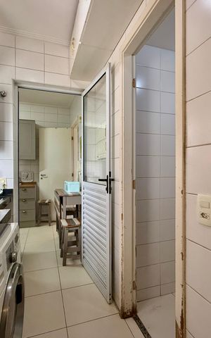 Apartamento à venda com 130m², 3 quartos e 2 vagas Apartamento à venda com 130m², 3 quartos e 2 vagasÁrea de Serviço