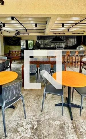 Apartamento à venda com 130m², 3 quartos e 2 vagas Apartamento à venda com 130m², 3 quartos e 2 vagasChurrasqueira