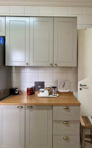 Apartamento à venda com 130m², 3 quartos e 2 vagas Apartamento à venda com 130m², 3 quartos e 2 vagasCozinha