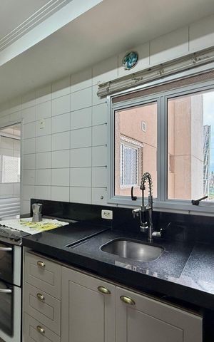 Apartamento à venda com 130m², 3 quartos e 2 vagas Apartamento à venda com 130m², 3 quartos e 2 vagasCozinha