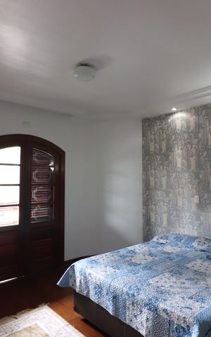 Casa à venda com 580m², 5 quartos e 10 vagasSuíte 2