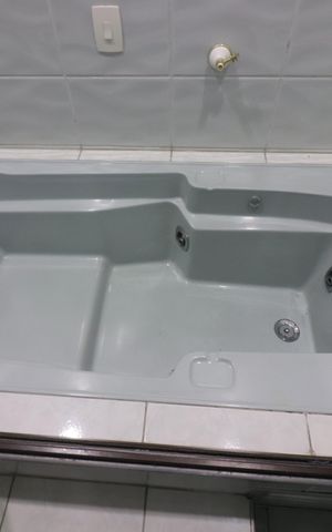 Casa à venda com 580m², 5 quartos e 10 vagasSuíte 2 Banheiro 