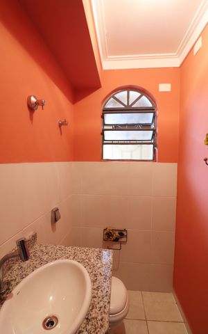 Casa à venda com 580m², 5 quartos e 10 vagasLavabo