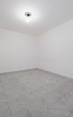 Casa à venda com 244m², 5 quartos e 4 vagasQuarto 3