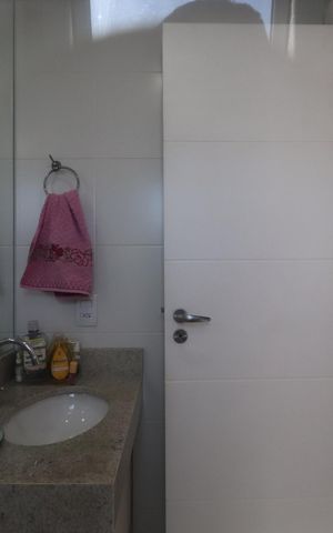 Apartamento à venda com 132m², 3 quartos e 2 vagasBanheiro da Suíte 2