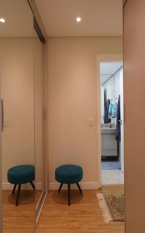 Apartamento à venda com 132m², 3 quartos e 2 vagasCloset da suíte 1