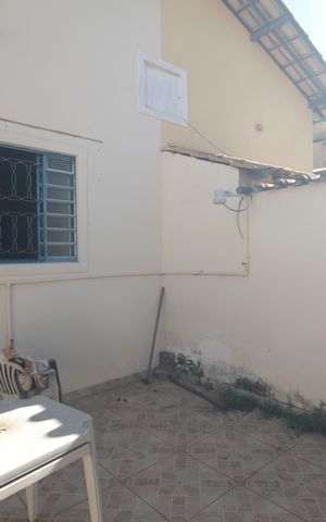 Casa à venda com 170m², 3 quartos e 2 vagasÁrea Externa