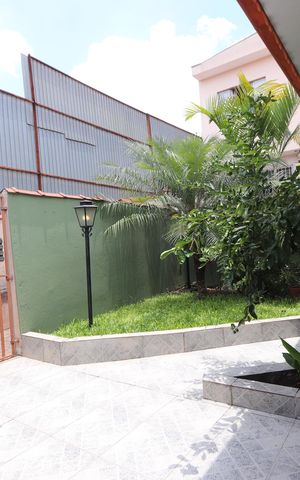 Casa para alugar com 300m², 2 quartos e 8 vagasJardim