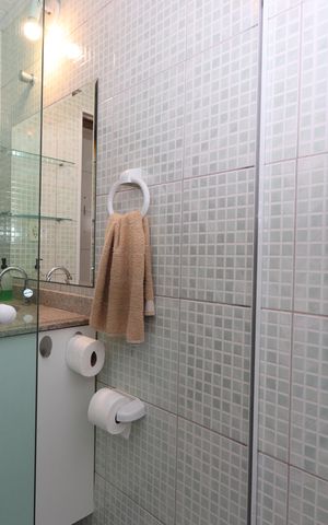 Casa para alugar com 300m², 2 quartos e 8 vagasBanheiro da Suíte