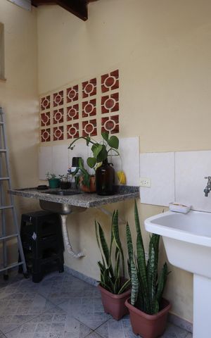 Casa para alugar com 300m², 2 quartos e 8 vagasLavanderia