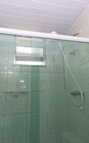 Casa para alugar com 300m², 2 quartos e 8 vagasBanheiro da Suíte