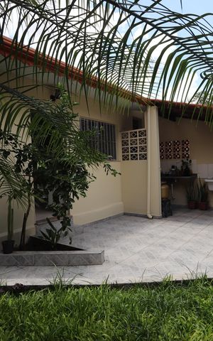 Casa para alugar com 300m², 2 quartos e 8 vagasJardim