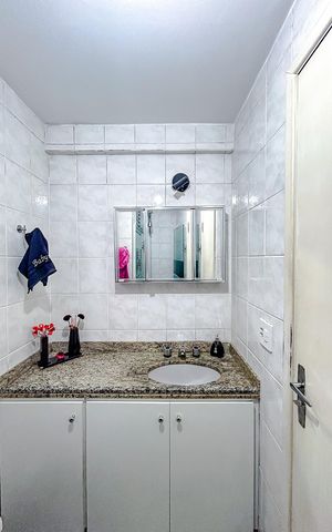 Apartamento à venda com 70m², 3 quartos e 2 vagasBanheiro da Suíte