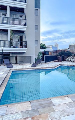 Apartamento à venda com 70m², 3 quartos e 2 vagasÁrea comum - Piscina