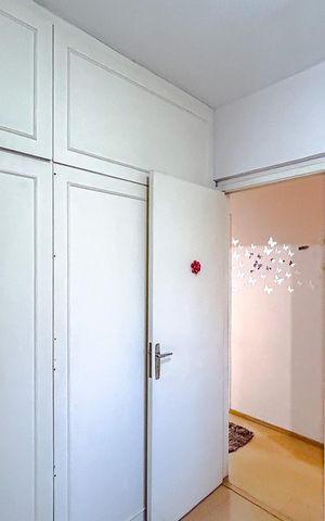 Apartamento à venda com 70m², 3 quartos e 2 vagasQuarto 2