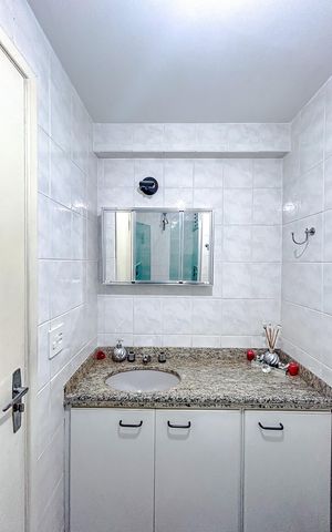 Apartamento à venda com 70m², 3 quartos e 2 vagasBanheiro