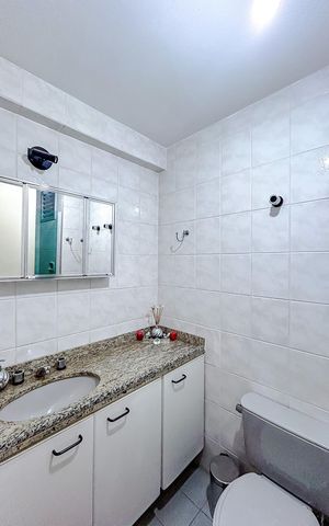 Apartamento à venda com 70m², 3 quartos e 2 vagasBanheiro