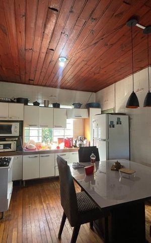 Casa à venda com 158m², 3 quartos e 2 vagas