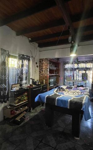 Casa à venda com 158m², 3 quartos e 2 vagas