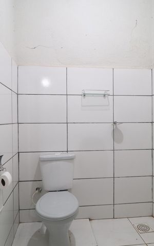 Casa para alugar com 300m², 5 quartos e 4 vagasBanheiro Social 2