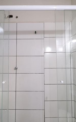Casa para alugar com 300m², 5 quartos e 4 vagasBanheiro Social 1